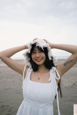 Penampilan “Cemei” Sweet Hides Body Hot Curves Seductive (10p)