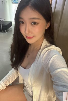 “Butterfly” yang berisi bust dan tokoh seksi yang menakjubkan setiap saat (10p)