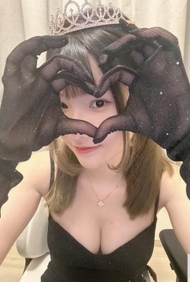 “Lily Yim” adalah pesta untuk mata dengan payudara yang indah dan alur dalam yang tidak dapat diabaikan (10p)