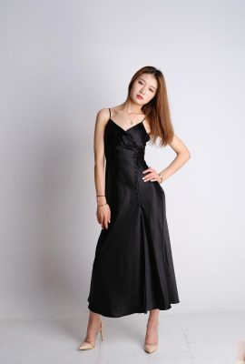 Model Cina Xin Ran’s Body Private Shoot Set (56p)