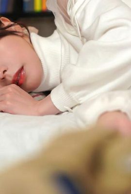 Kiho Osaka: Tanpa disedari oleh seorang teman wanita yang mempunyai teman lelaki yang datang untuk tinggal setiap hari, dia tidak dapat mengumpulkan keberanian untuk hidup … (21p)