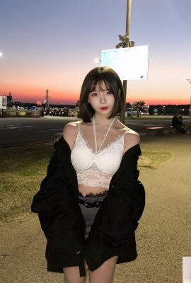 Kurva badan “Amy” yang sempurna membuat jantung anda berdegup lebih cepat (10p)