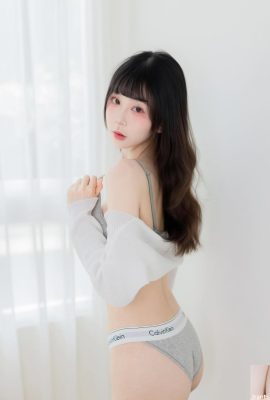 “Roti roti bakar” gambar badan putih dan lembut sangat menarik dan memancarkan godaan yang kuat (10p)