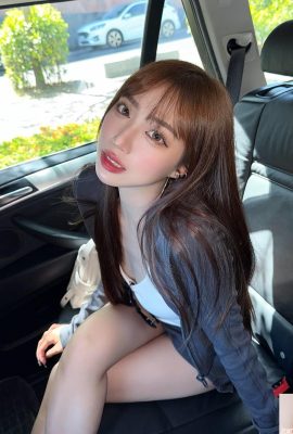 Penampilan Glamor “Vivian” dan angka panas sangat menarik (10p)