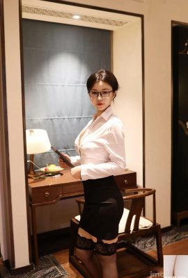 XiuRen Chen Xiaohua Perniagaan Pakai Versi Pembelian In-App (60p)