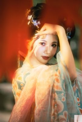 Hua Xiangrong Hot and Sour Soup (31p)