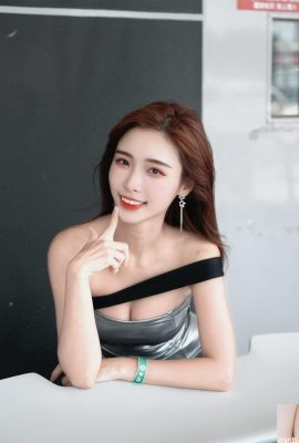 “Qiu Shushu” mempunyai wajah yang manis, mata berair dan mata yang sangat menarik (10p)