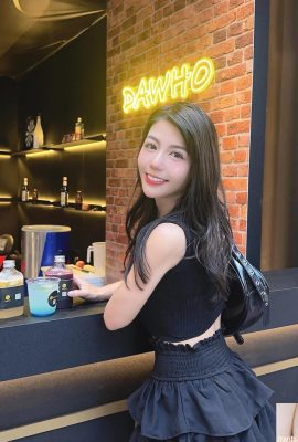 “Dongdong” mempunyai rupa yang manis dan mematikan dengan rupa sultry dan langsung Kos (10p)