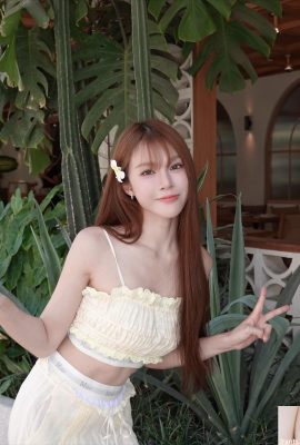 Lengkung sempurna “Dolly” dipaparkan dengan elegan (10p)