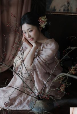 2025.03.19 Gadis mi merah jambu yang kembali dari gunung (15p)